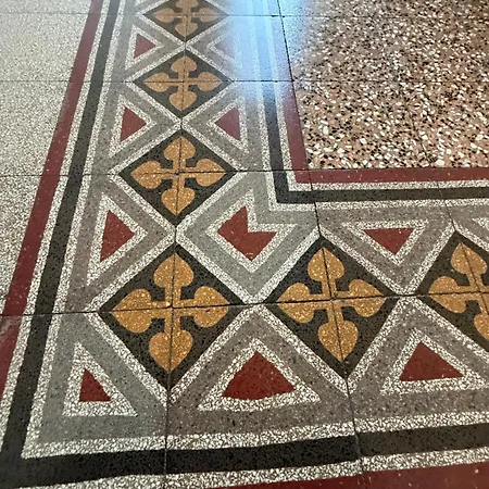 Maison Cavalleggeri 아파트 *