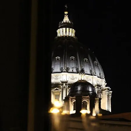 Maison Cavalleggeri 아파트 *