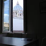Maison Cavalleggeri * Rome